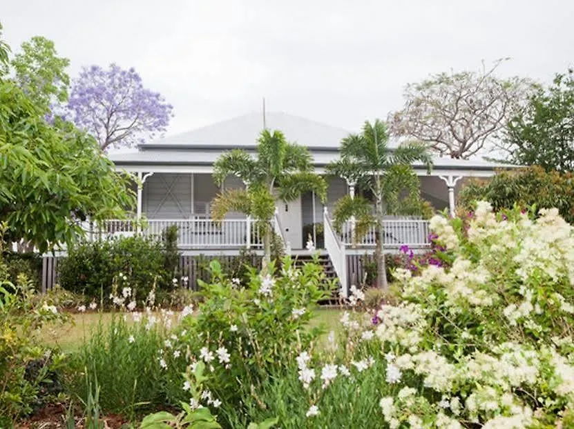 Hotel Mango Hill Farm Peachester 4*,